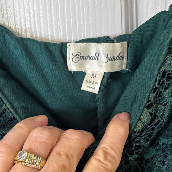 Emerald Sundae Dark Green Lace Mini Dress Size Medium - Picture 4 of 12